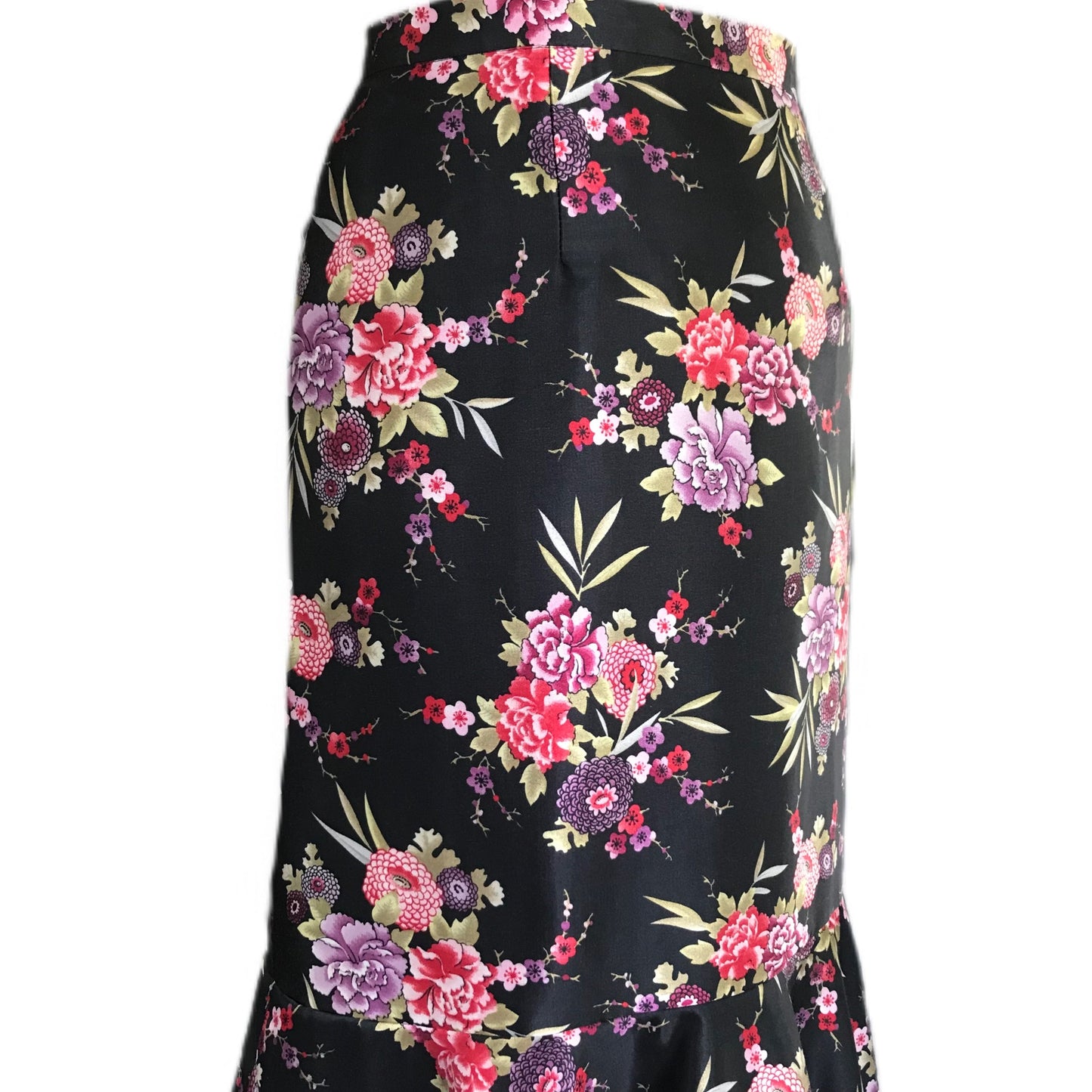 Women's Floral Satin Trumpet Skirt - Sz. 8