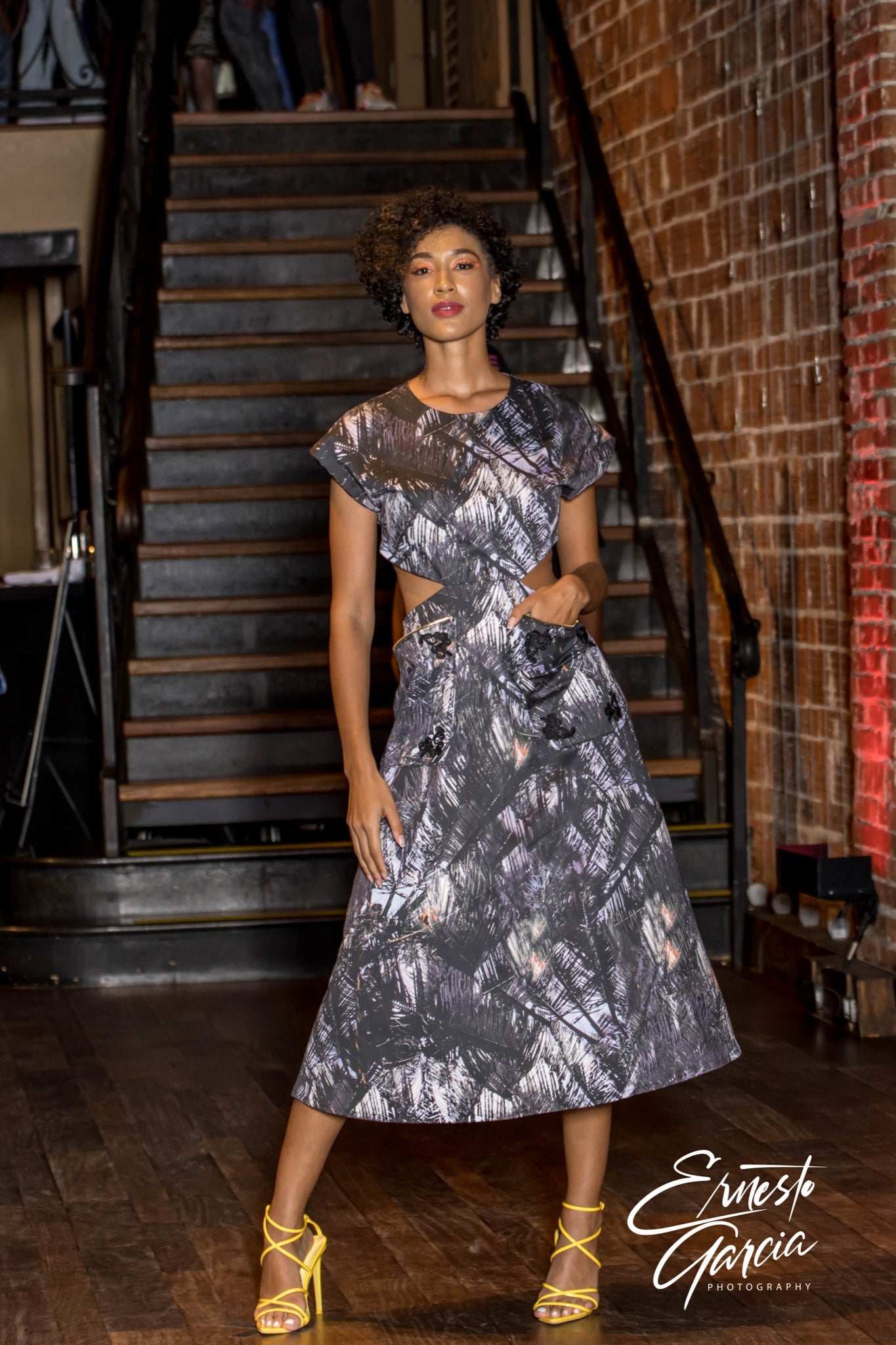 Women's Palm Leaf Print Midi Dress - Sz. SMALL
